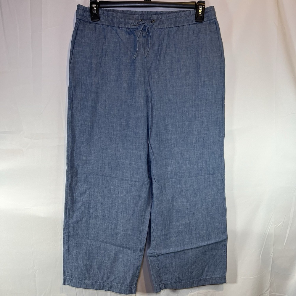 J Crew Women's Blue Cotton Slip On Capris‎ Size 12 Chambray Flowy Comfortable